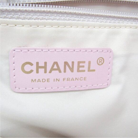 CHANEL Pink CC logo Travel  Ligne Tote - Picture 10 of 16